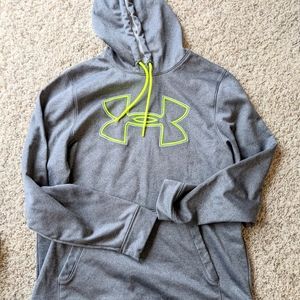 Like new under armour hoodie